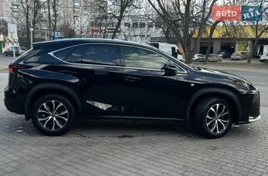 Позашляховик / Кросовер Lexus NX 2016 в Первомайську