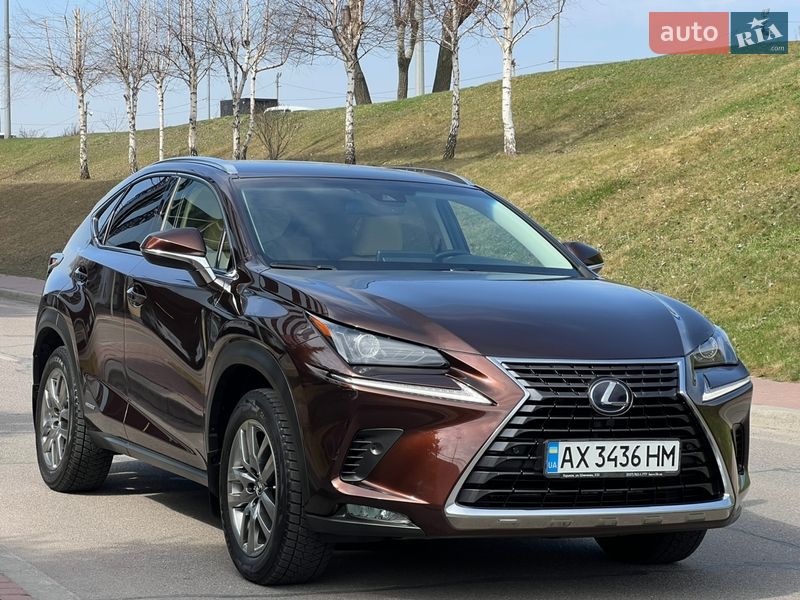 Позашляховик / Кросовер Lexus NX 2019 в Києві