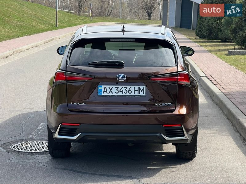 Позашляховик / Кросовер Lexus NX 2019 в Києві