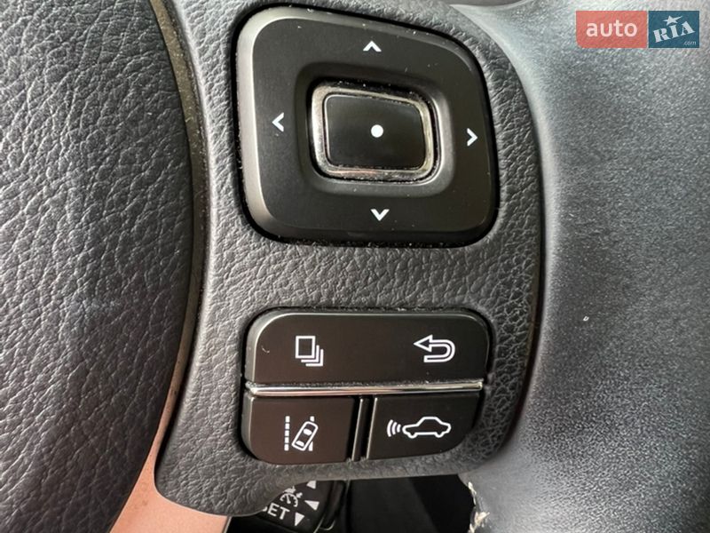 Позашляховик / Кросовер Lexus NX 2019 в Києві