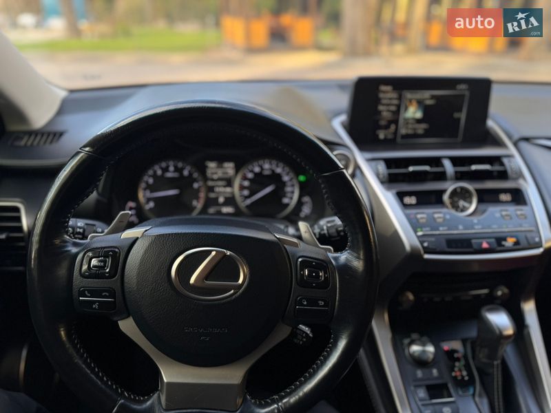 Внедорожник / Кроссовер Lexus NX 2018 в Трускавце