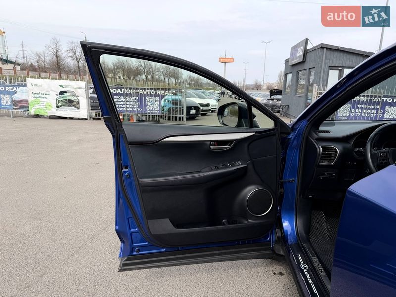 Позашляховик / Кросовер Lexus NX 2015 в Кривому Розі