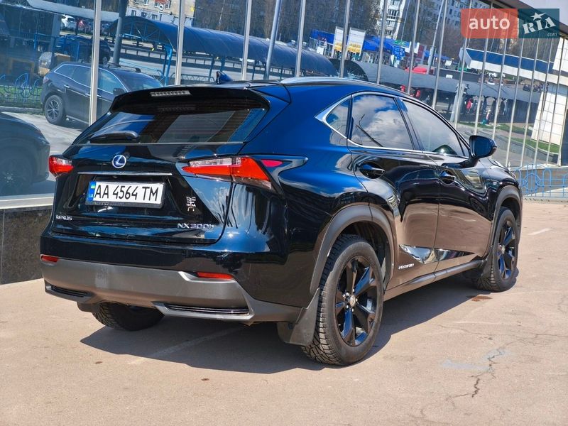 Позашляховик / Кросовер Lexus NX 2016 в Києві