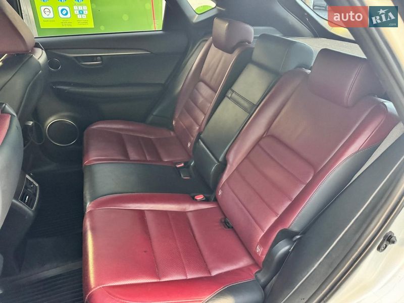 Позашляховик / Кросовер Lexus NX 2015 в Кропивницькому