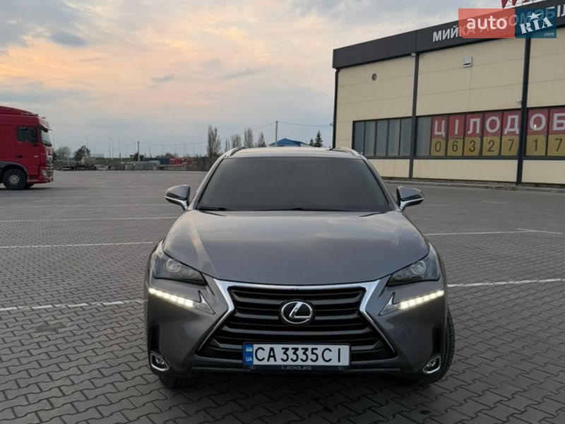 Lexus NX 2016