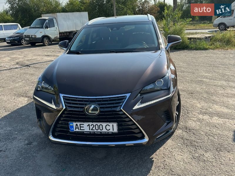 Lexus NX 2017