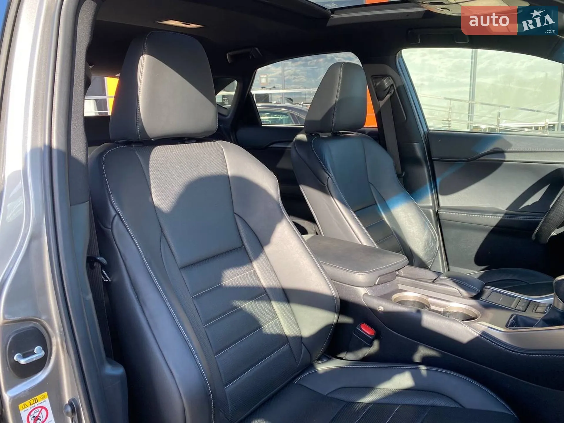 2016 Lexus NX - мініатюра 26