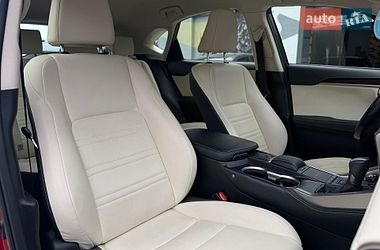 Внедорожник / Кроссовер Lexus NX 2017 в Житомире