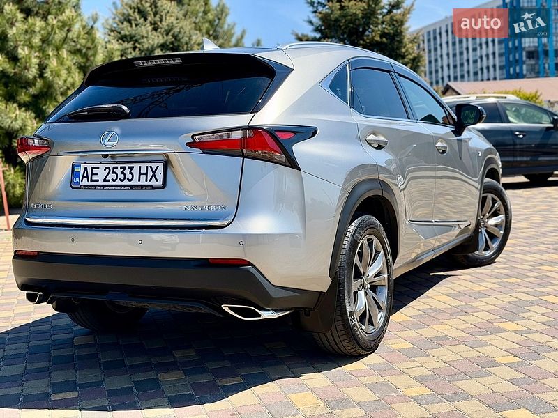 Внедорожник / Кроссовер Lexus NX 2016 в Днепре