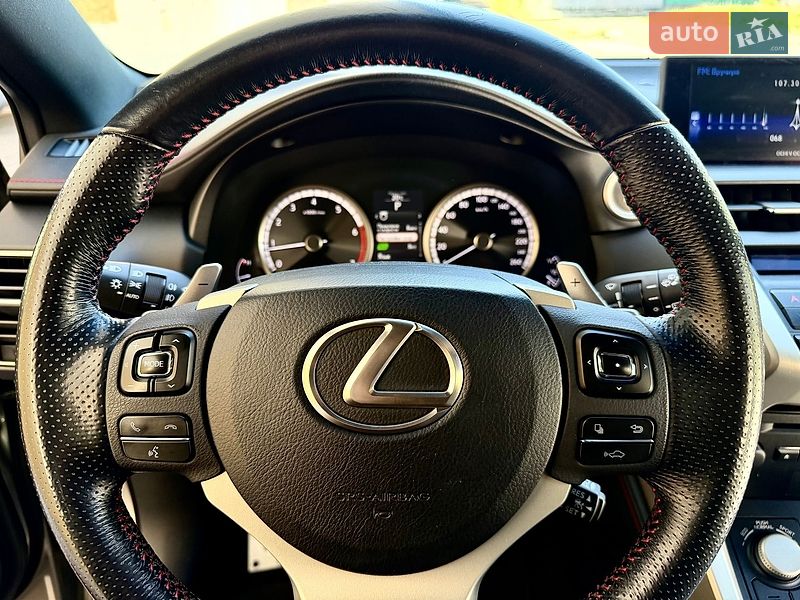 Внедорожник / Кроссовер Lexus NX 2016 в Днепре