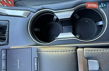 Внедорожник / Кроссовер Lexus NX 2019 в Киеве