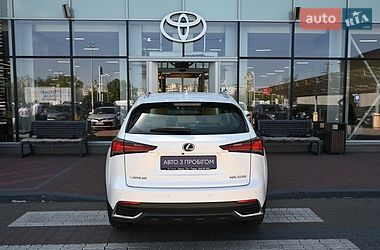 Внедорожник / Кроссовер Lexus NX 2018 в Киеве