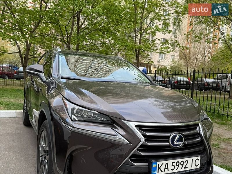 Позашляховик / Кросовер Lexus NX 2015 в Києві фото 4 Позашляховик / Кросовер Lexus NX 2015 в Києві