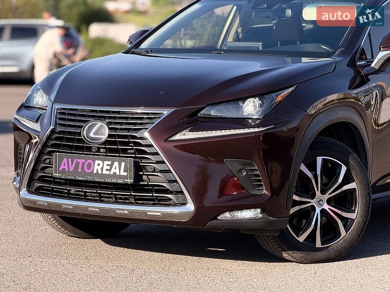 Внедорожник / Кроссовер Lexus NX 2017 в Кривом Роге