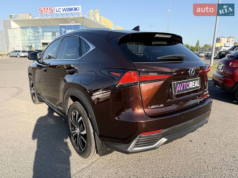 Внедорожник / Кроссовер Lexus NX 2017 в Кривом Роге