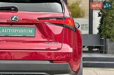 Внедорожник / Кроссовер Lexus NX 2017 в Киеве