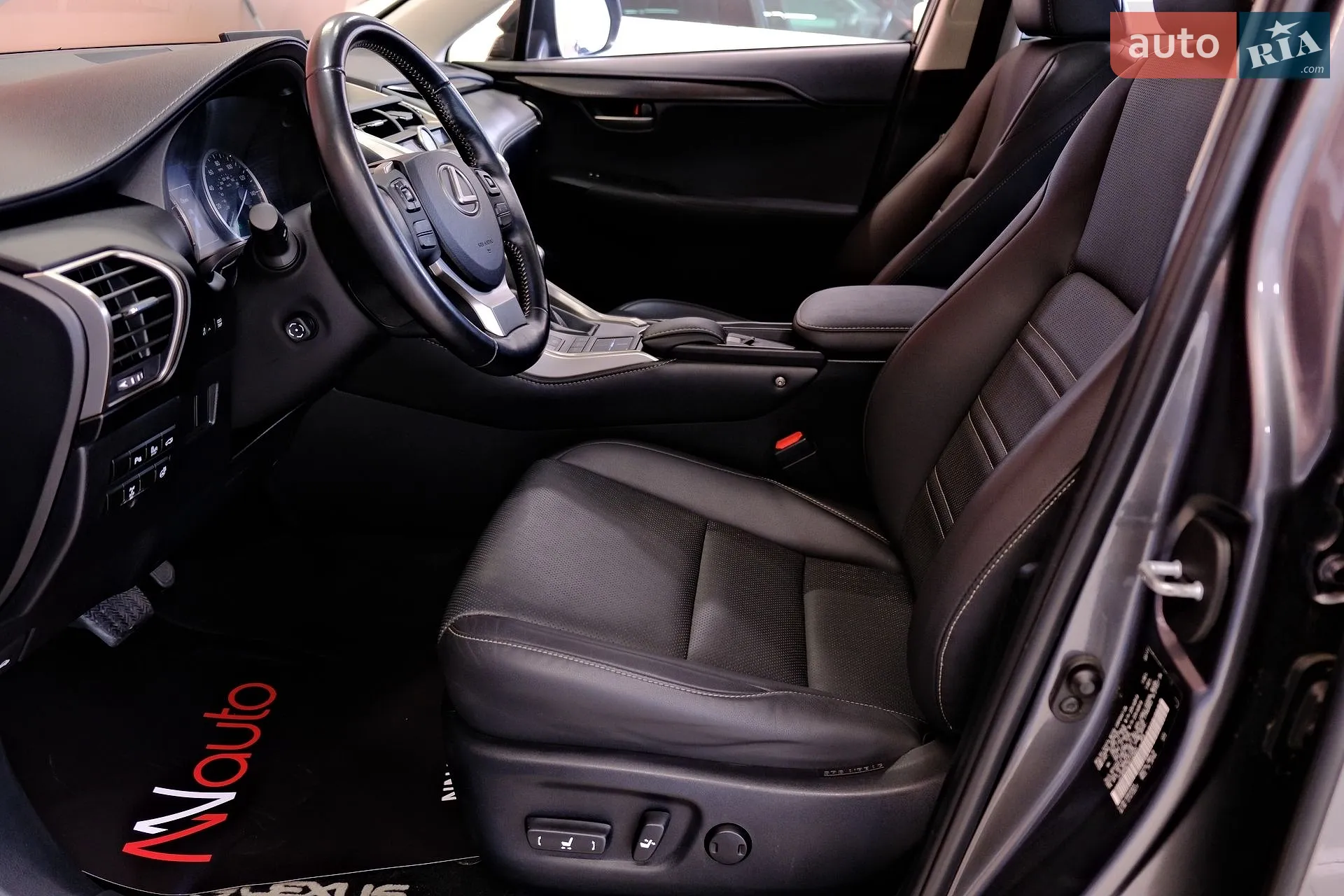 2017 Lexus NX - мініатюра 27