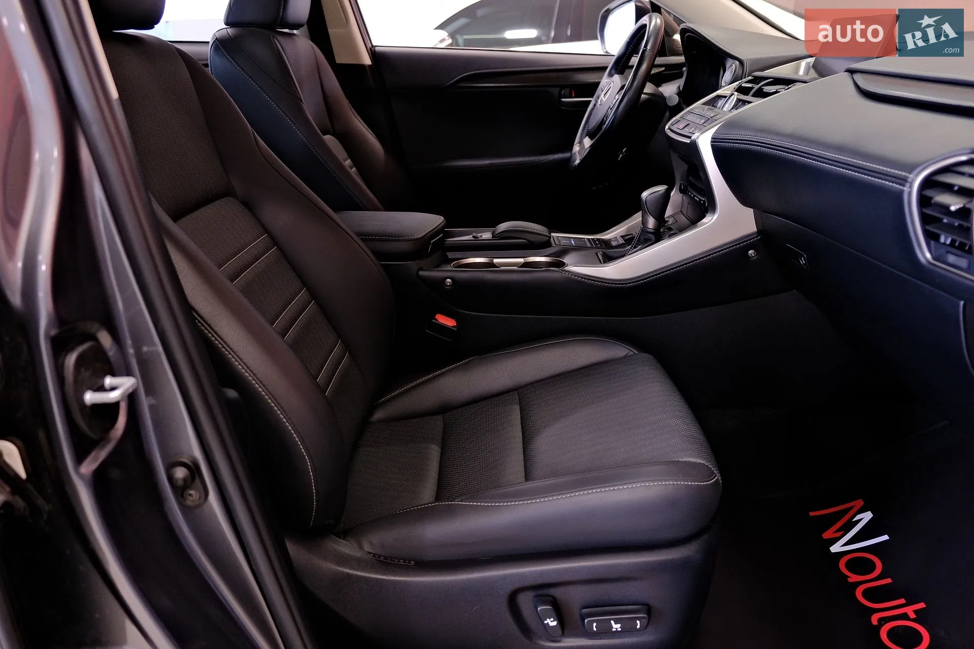 2017 Lexus NX - мініатюра 40