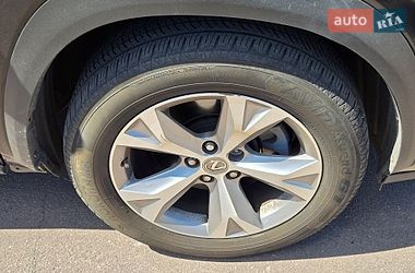 Позашляховик / Кросовер Lexus NX 2017 в Києві