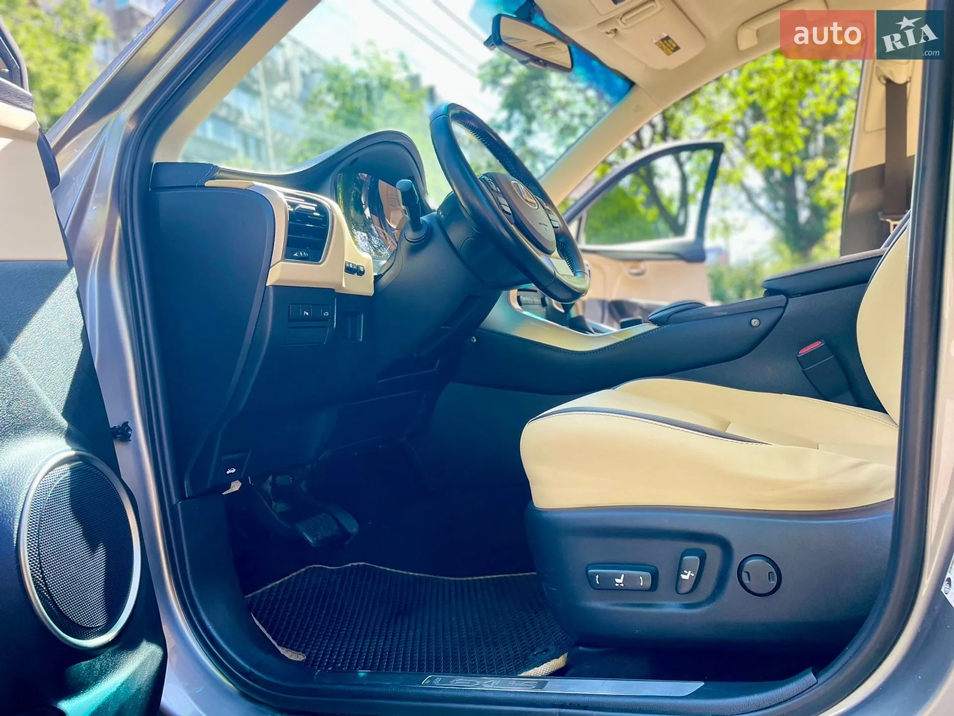 2016 Lexus NX - мініатюра 43