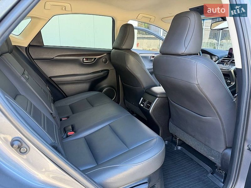 Внедорожник / Кроссовер Lexus NX 2018 в Киеве