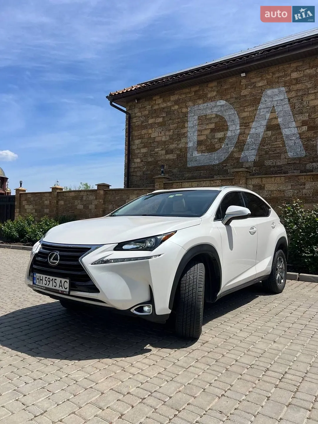 2017 Lexus NX - мініатюра 2