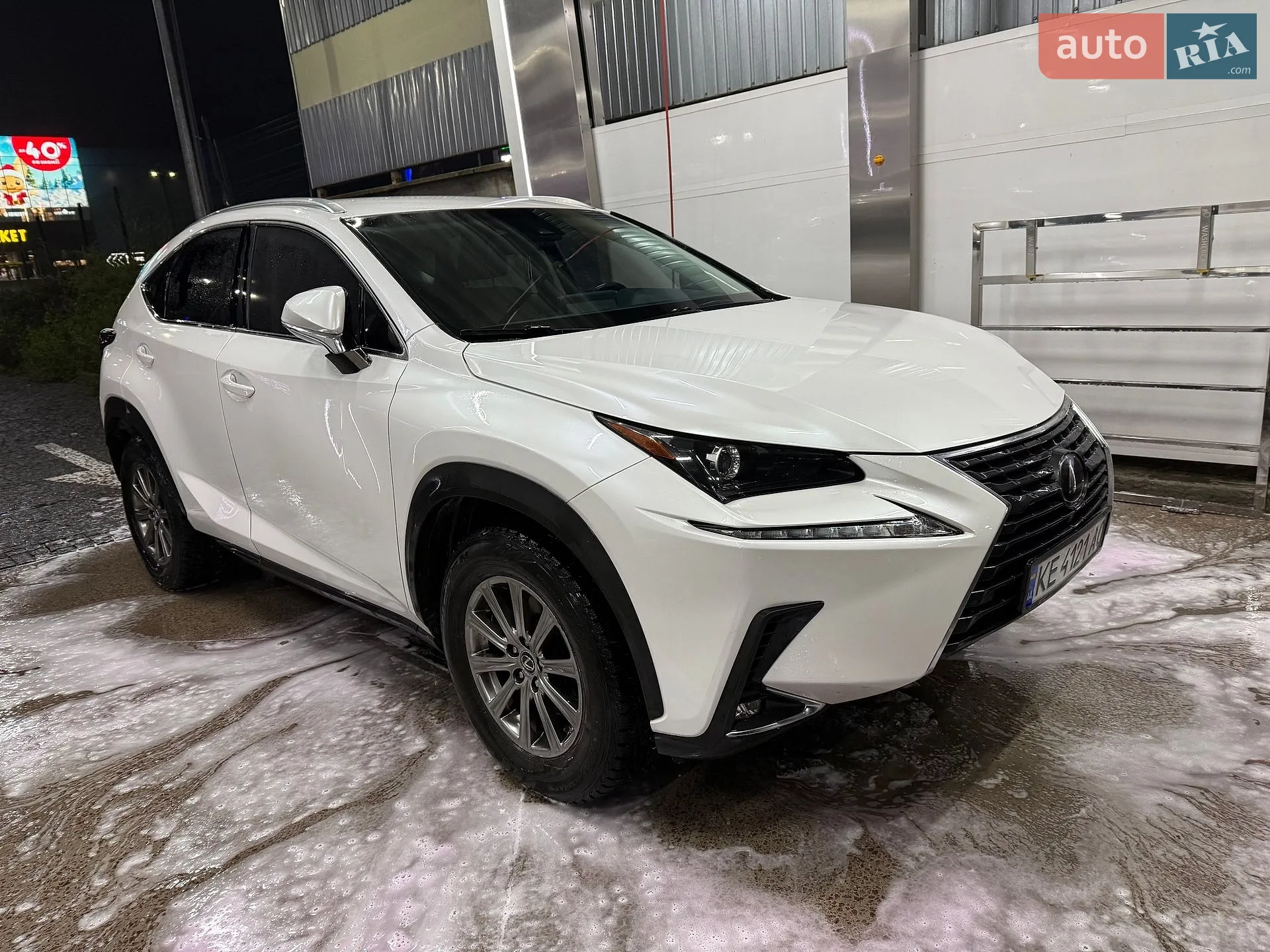 2017 Lexus NX - мініатюра 3