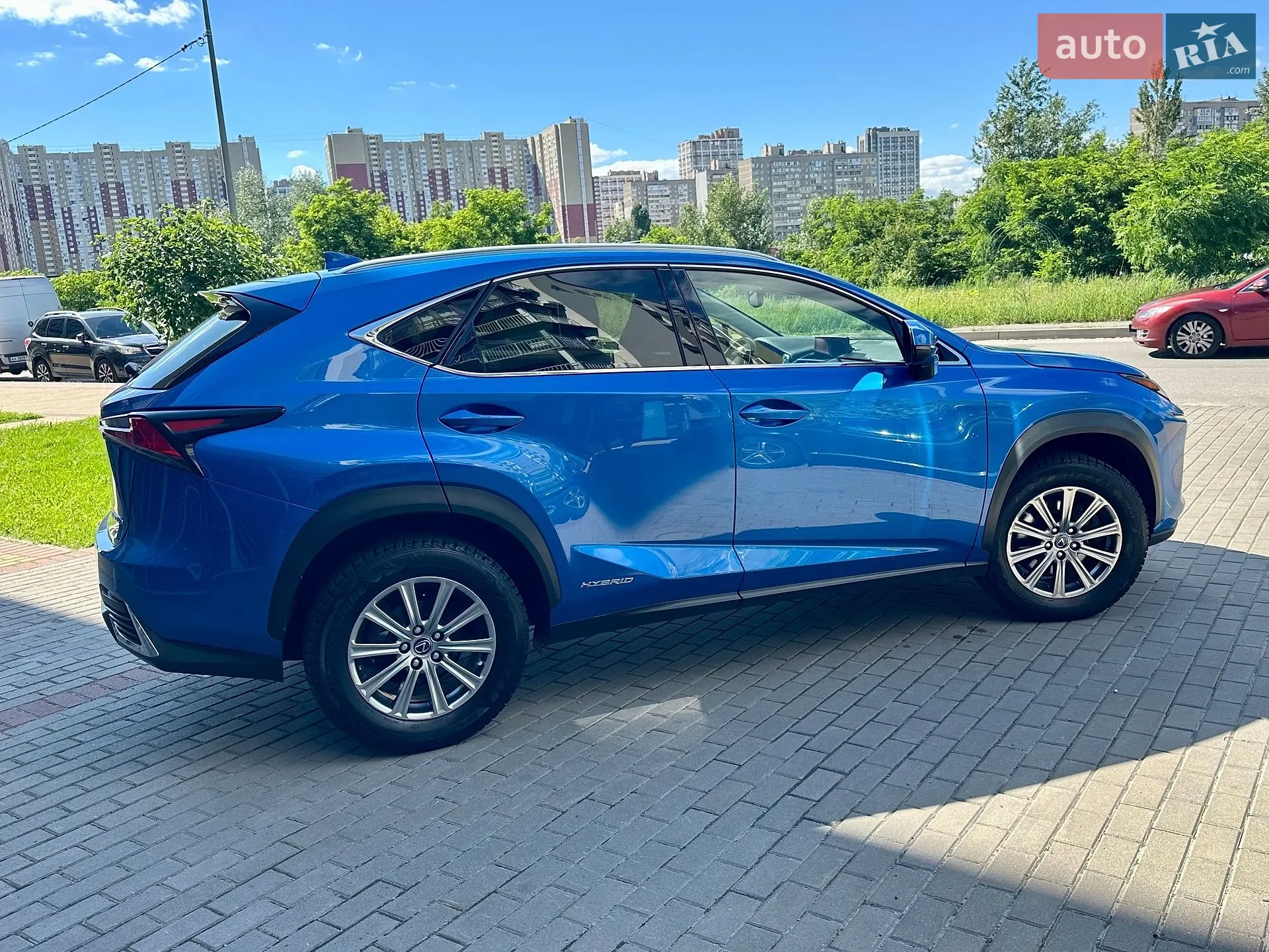 Lexus NX 2018 VIN JTJYWRBZ902032030 фото оголошення 3 з 6