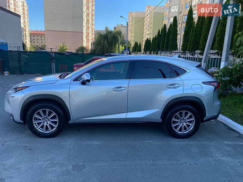 Lexus NX