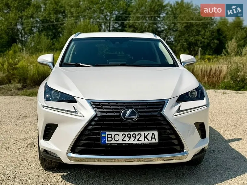 Lexus NX