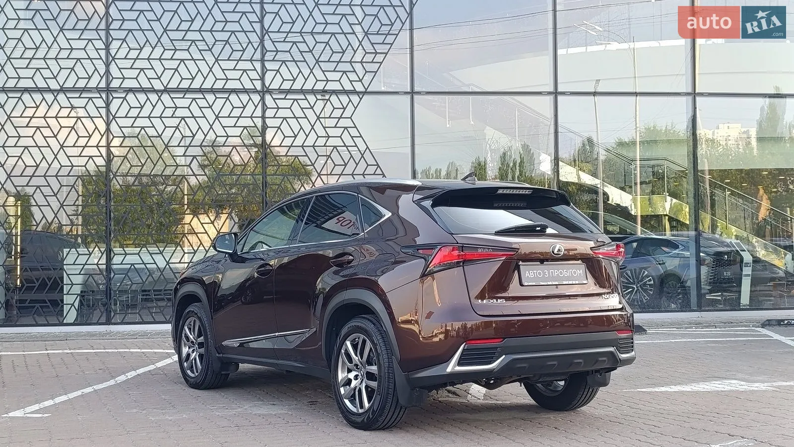 2017 Lexus NX - мініатюра 2