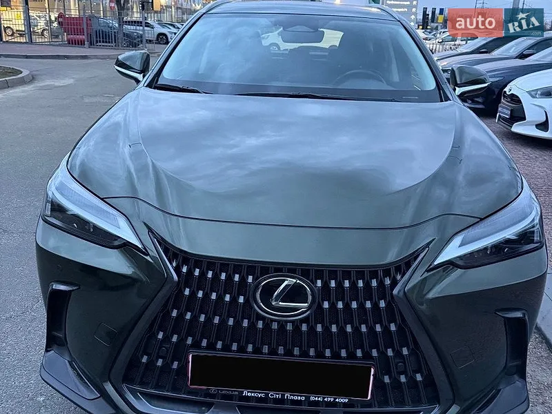 Lexus NX