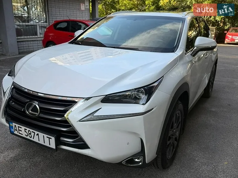 Lexus NX 2016