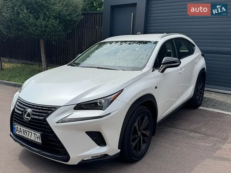 Lexus NX