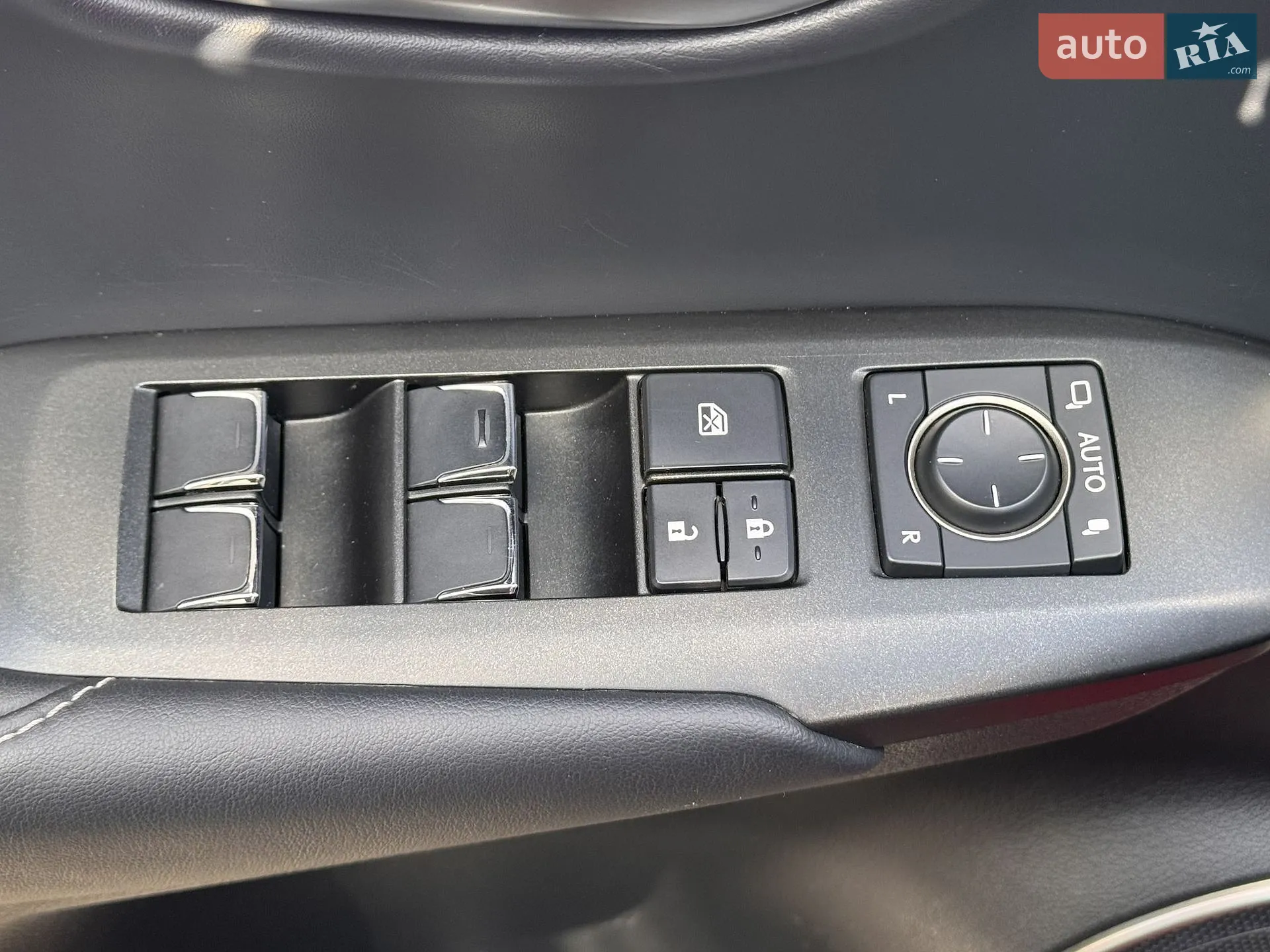 2017 Lexus NX - мініатюра 27