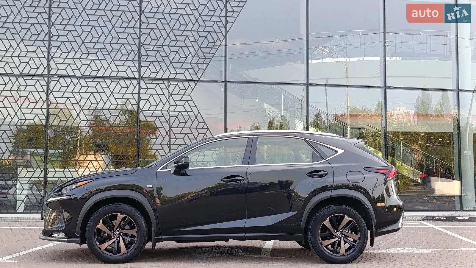 2021 Lexus NX - мініатюра 3