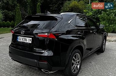 Позашляховик / Кросовер Lexus NX 2015 в Львові фото 4 Позашляховик / Кросовер Lexus NX 2015 в Львові