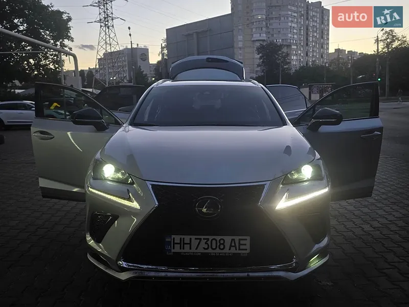 Lexus NX 2018