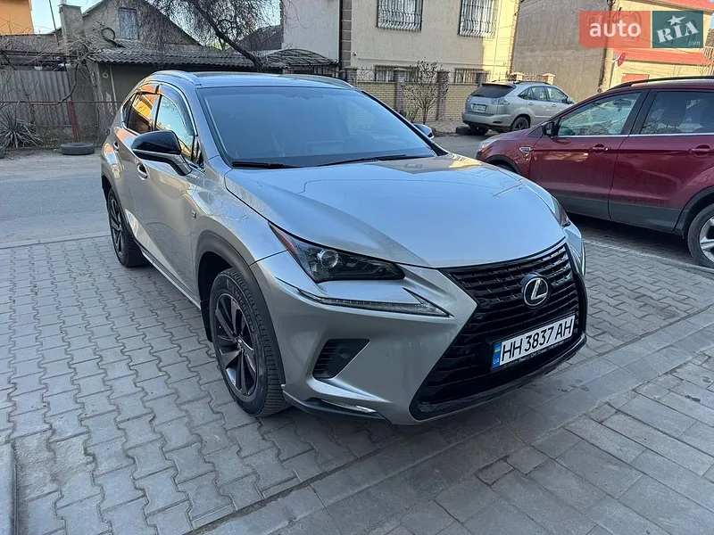 Lexus NX