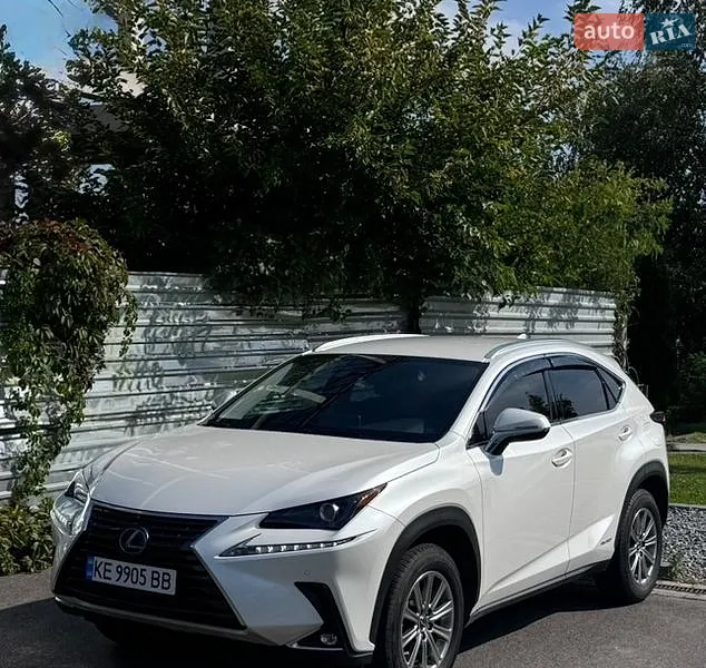 Lexus NX