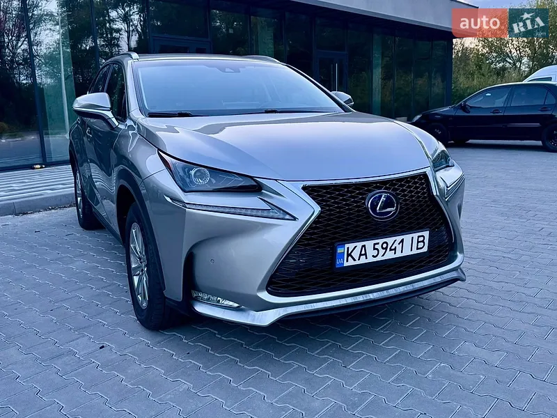 Lexus NX