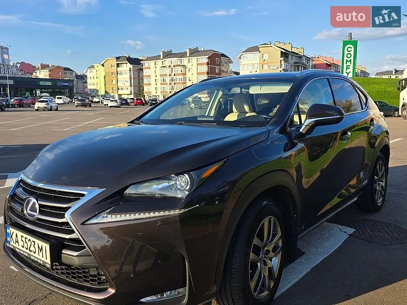 Lexus NX