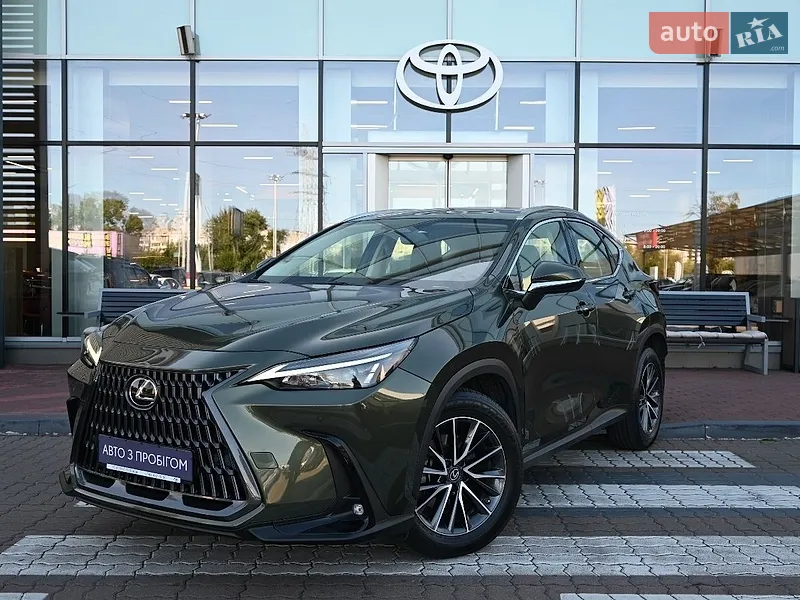 Lexus NX