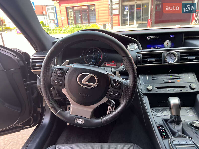 Купе Lexus RC 2016 в Львове