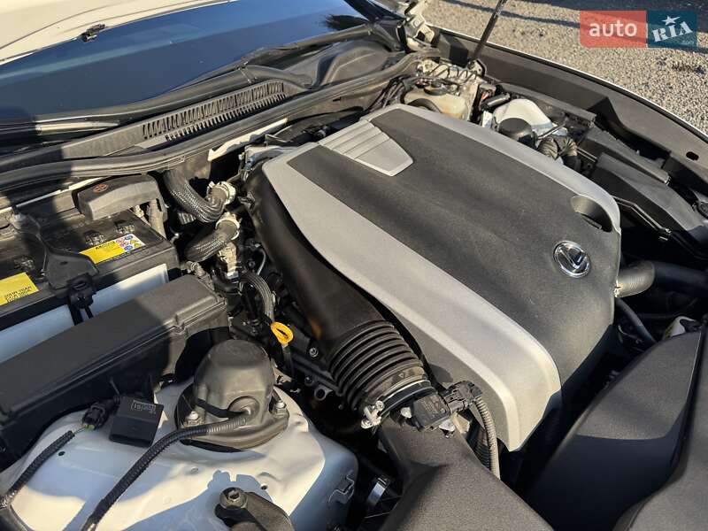 Купе Lexus RC 2017 в Хусте