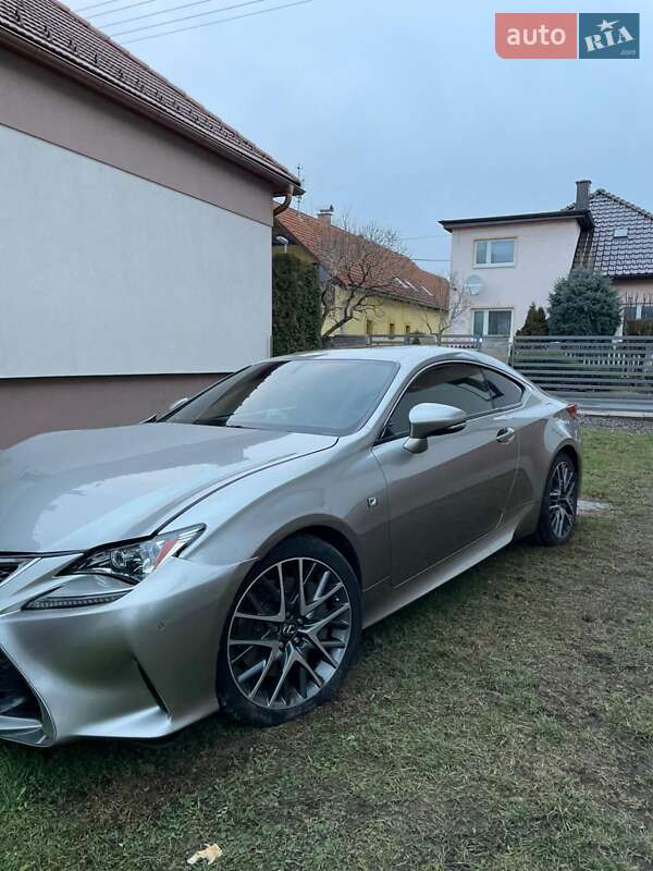 Купе Lexus RC 2016 в Ужгороде