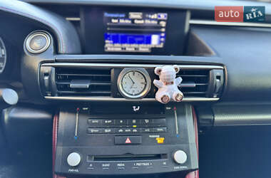 Купе Lexus RC 2017 в 