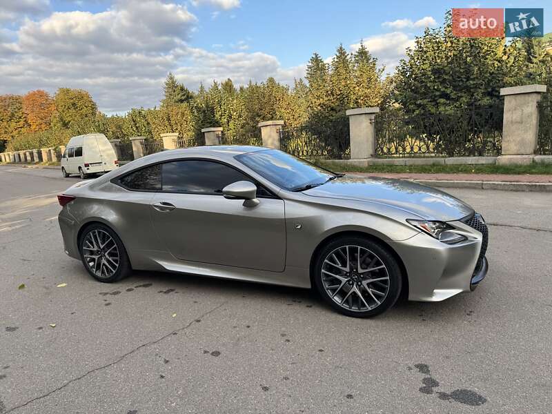 Купе Lexus RC 2017 в Умани