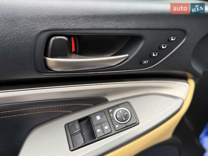 Купе Lexus RC 2017 в Одессе фото 12 Купе Lexus RC 2017 в Одессе