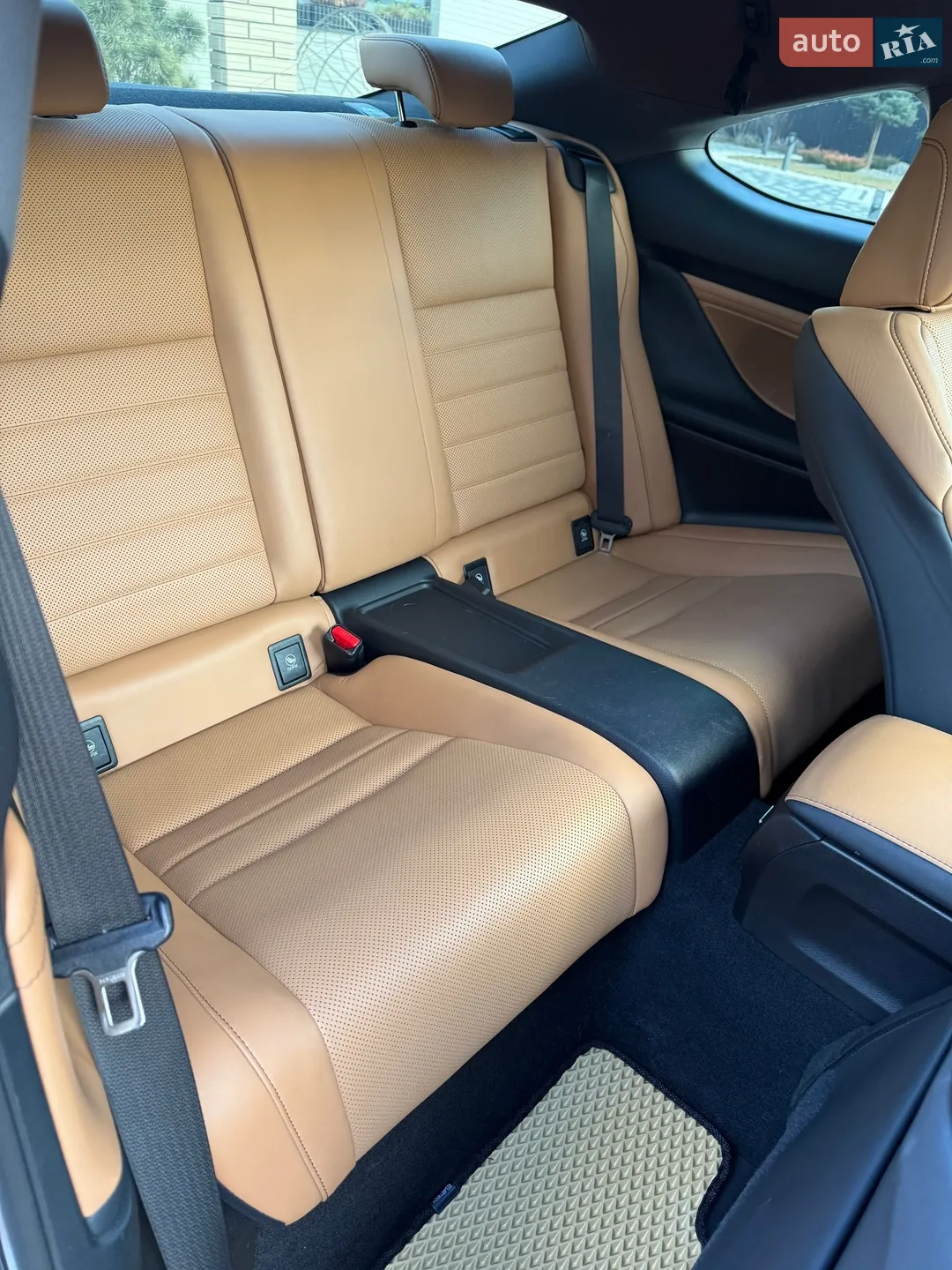 2015 Lexus RC - мініатюра 21